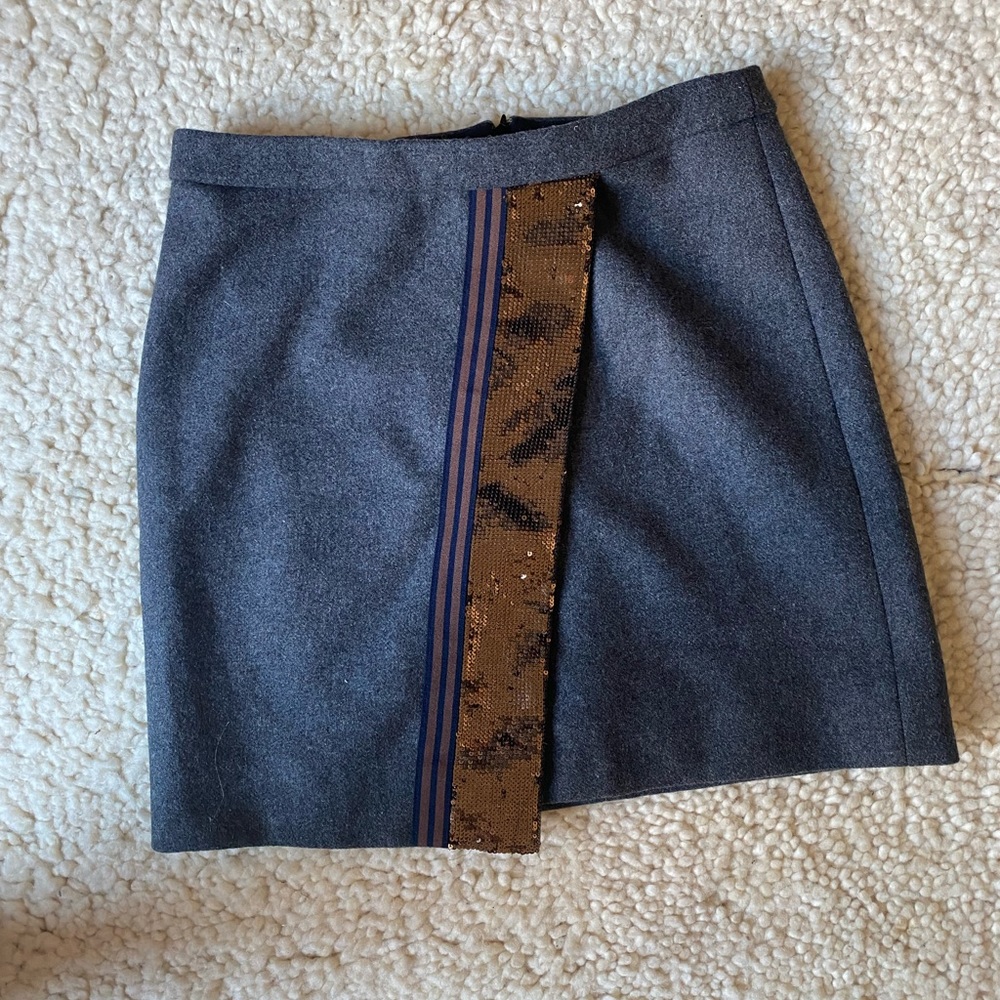 JCrew wool mix mini skirt. As new never worn size 00